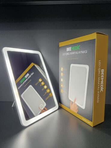 USB Şarjlı Led Işıklı Hafif ve Kompakt Makyaj Aynası 73219 3 USB Şarjlı Led Işıklı Hafif ve Kompakt Makyaj Aynası 73219 2